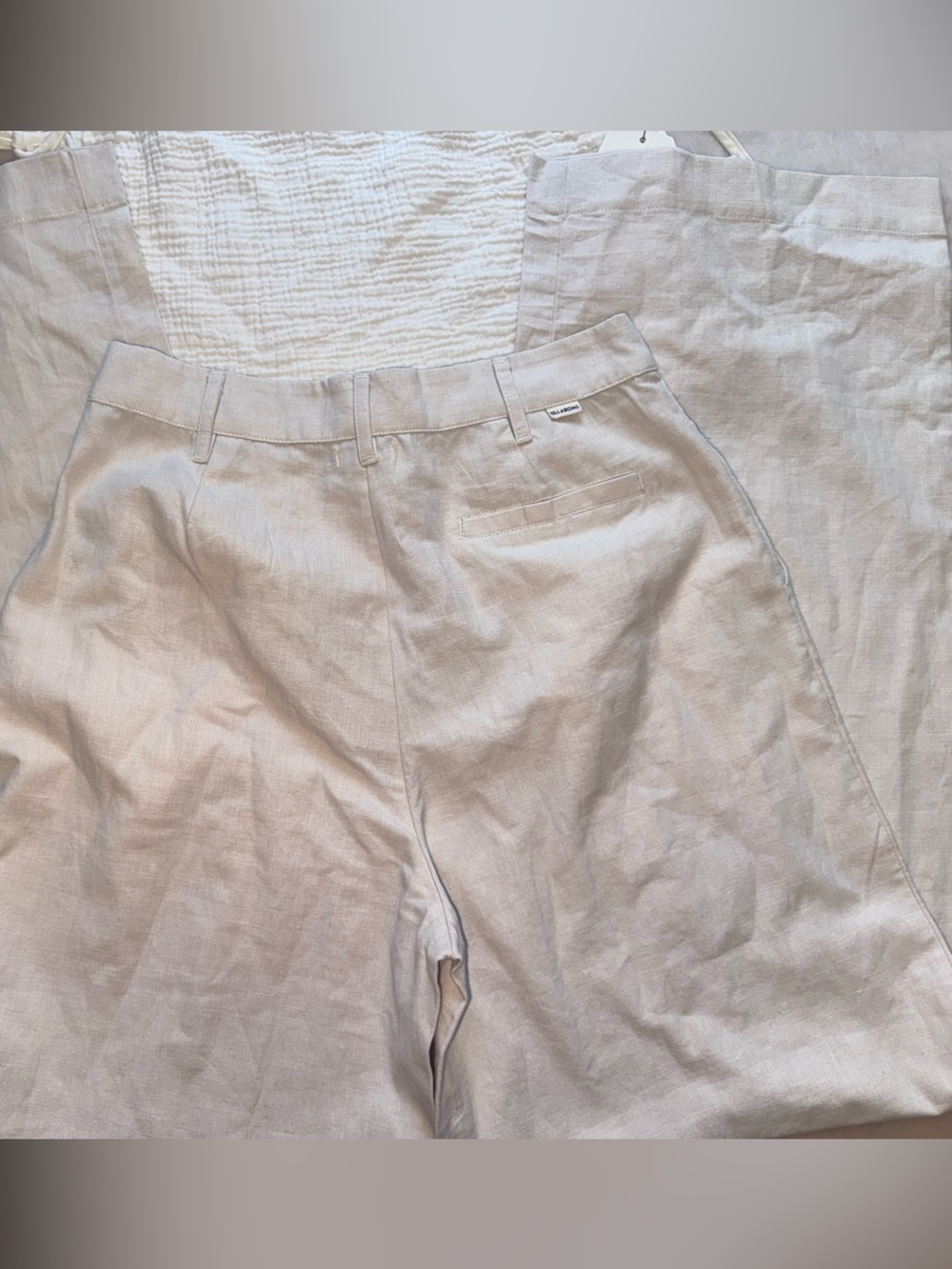 Billabong White Tank Top and Crème Trousers Set - Picture 3 of 11